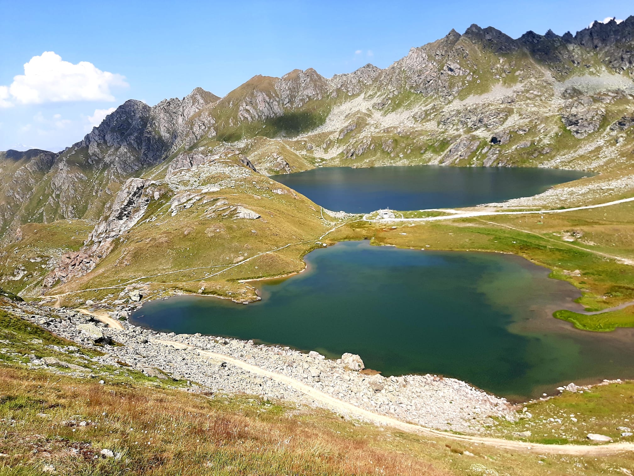 Pour une petite méditation du lac ou de la montagne, on souffle, on prend du recul, on lâche prise…